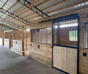 EQUESTRIAN buildings12