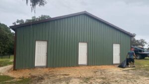 POLE BARNS18