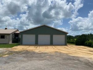 POLE BARNS9